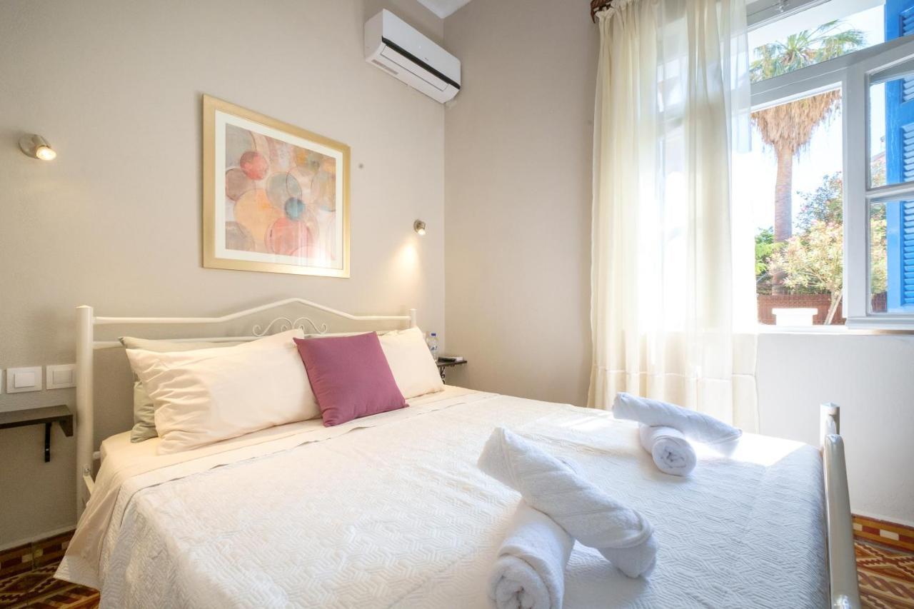 Ferienhaus Grandma's Chic In Chania Venetian Harbor *
